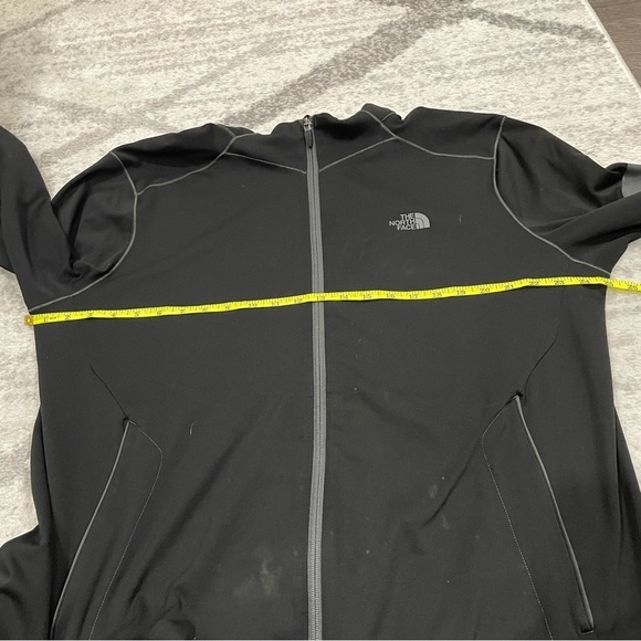 The North Face Black Men's Full Zip Jacket - Picture 12 of 14